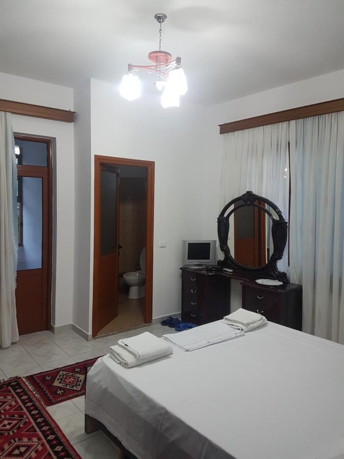 White Villa Berat Exterior foto